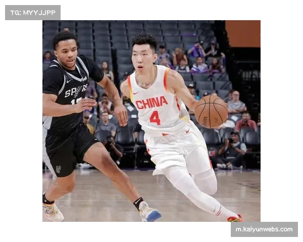 斯普利特：杨瀚森等大个子成长计划保持不变，继续按原计划执行