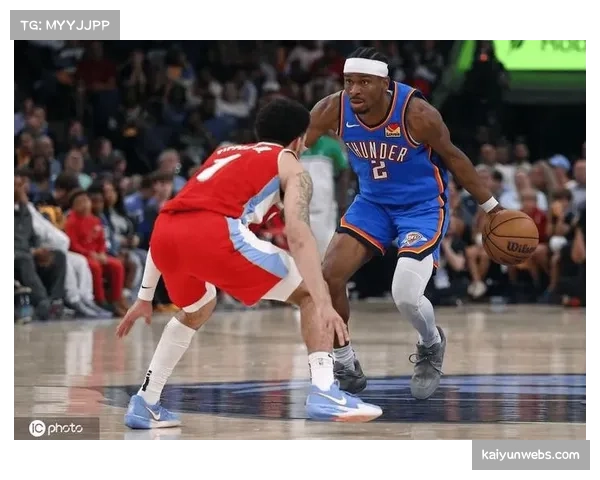 雷霆亚历山大与米切尔后场组合攻防俱佳